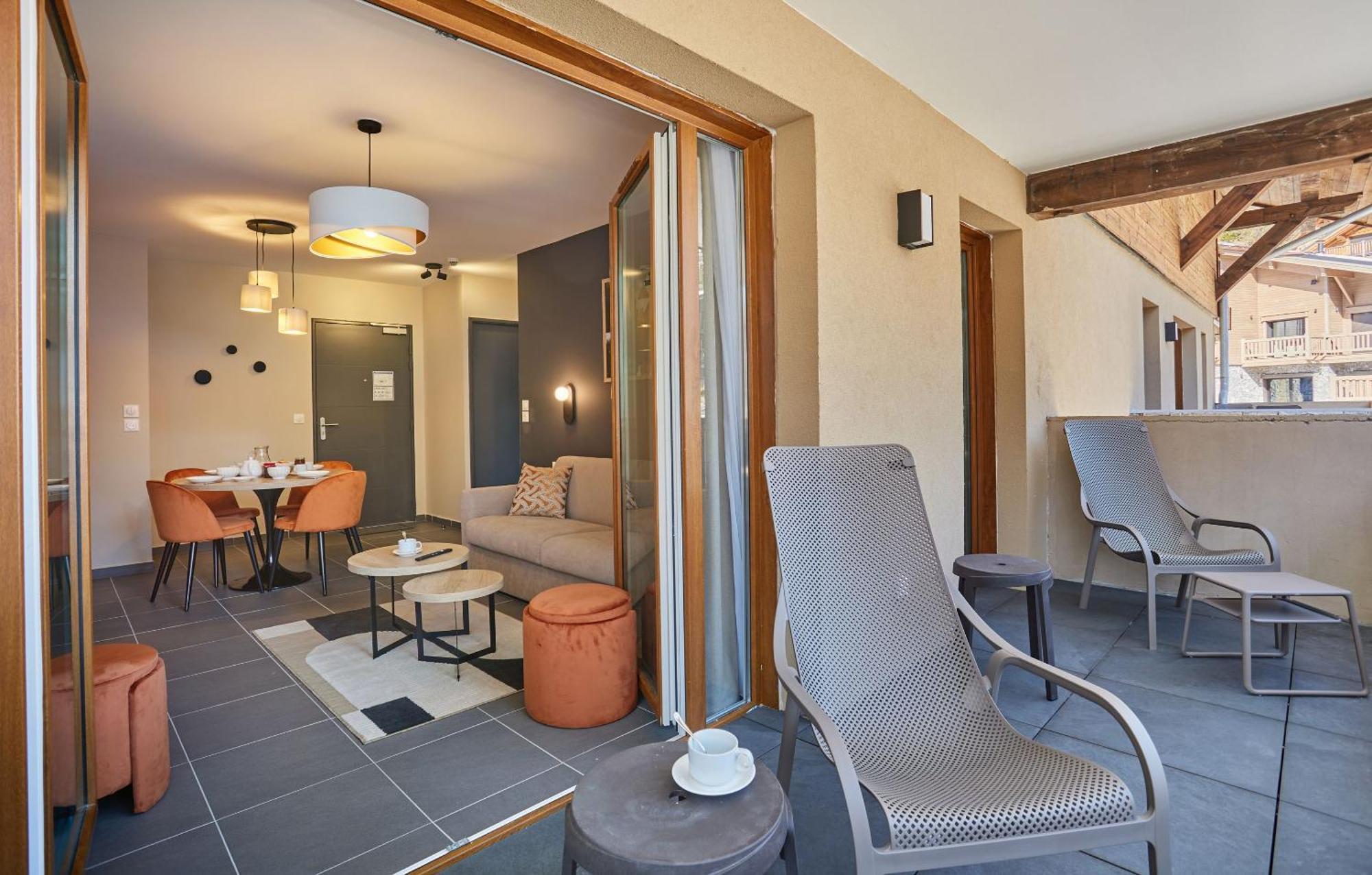 Residence Prestige Odalys Le Mont D'אורון מראה חיצוני תמונה