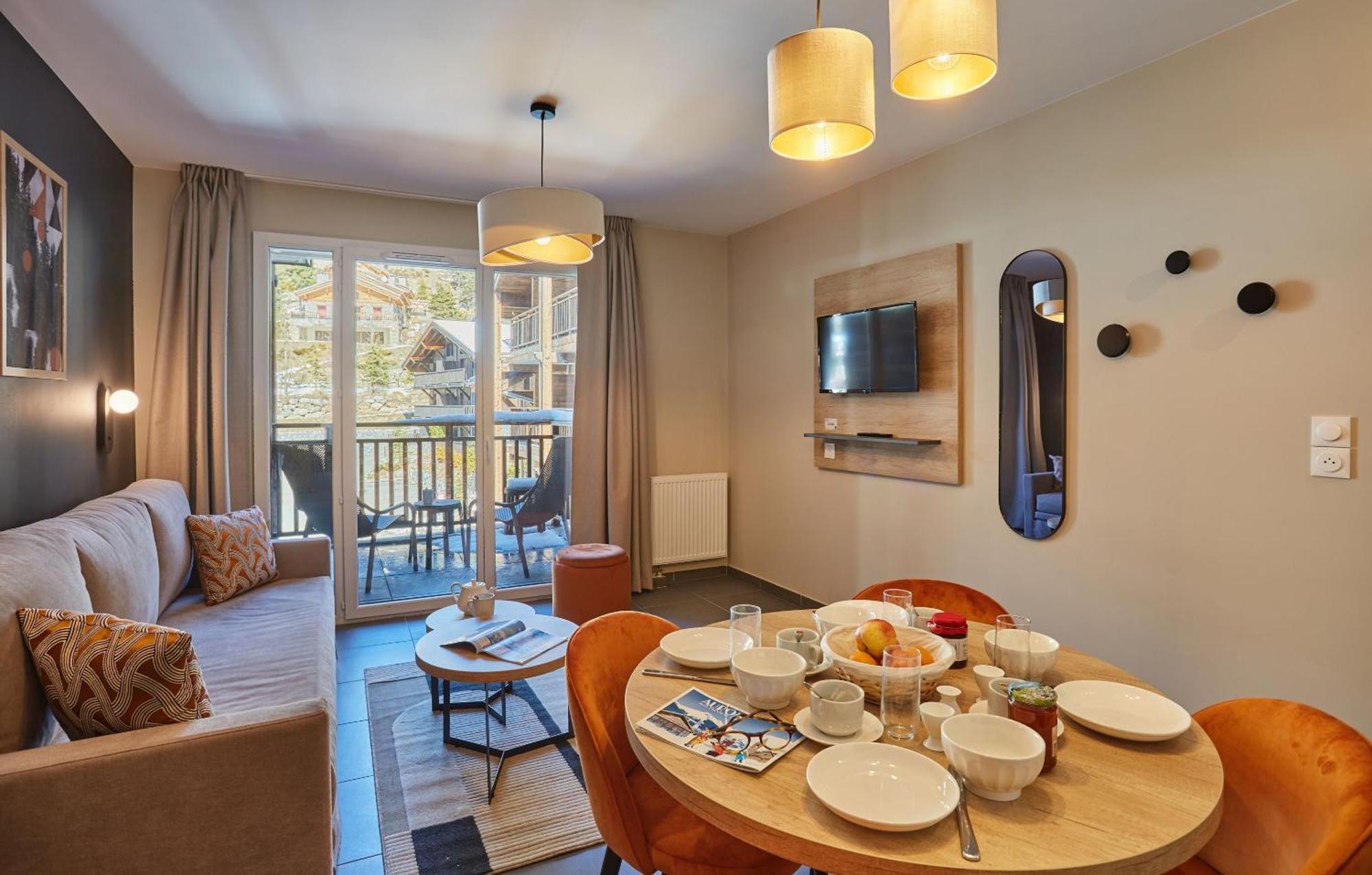 Residence Prestige Odalys Le Mont D'אורון מראה חיצוני תמונה