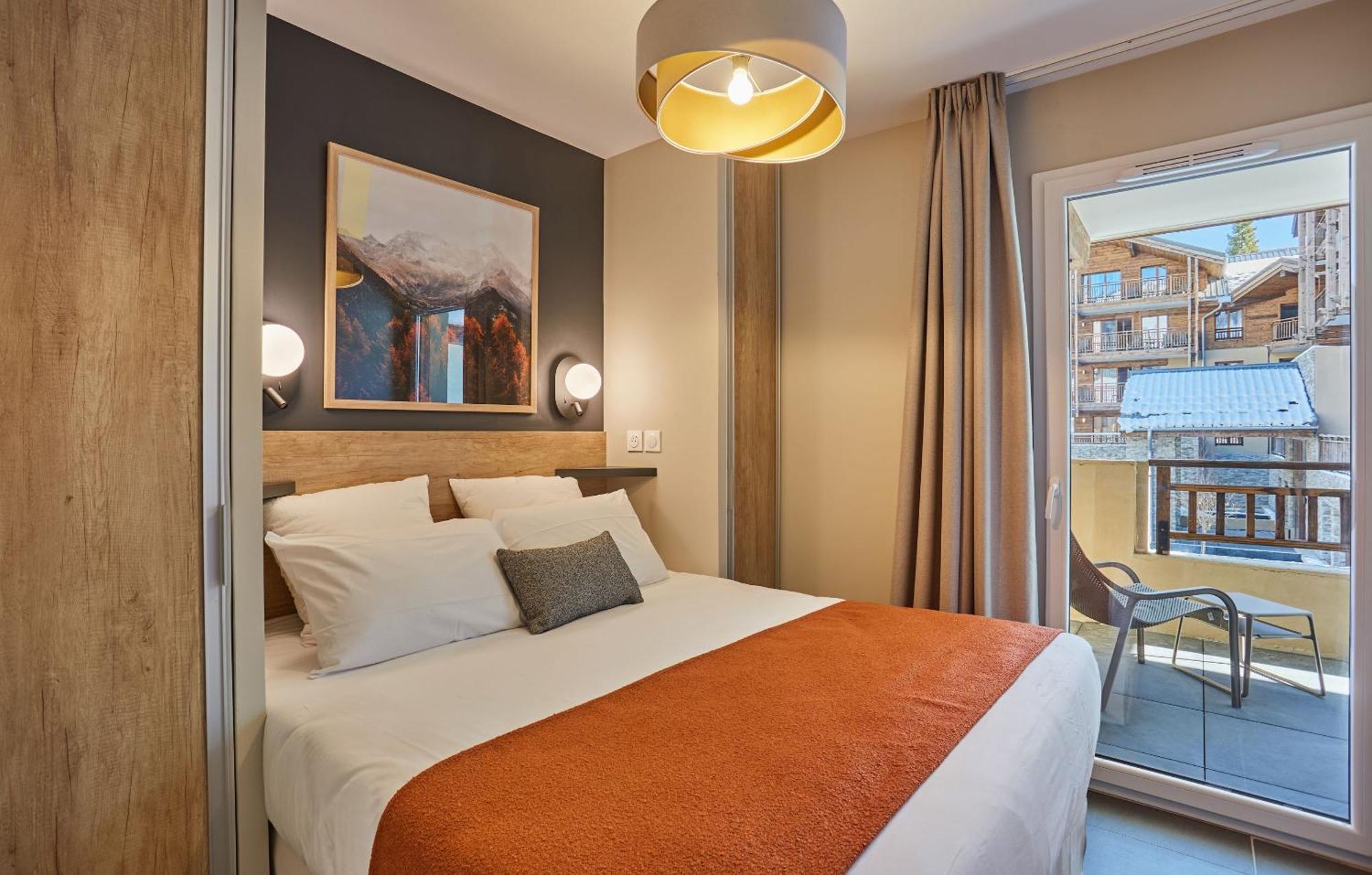 Residence Prestige Odalys Le Mont D'אורון מראה חיצוני תמונה