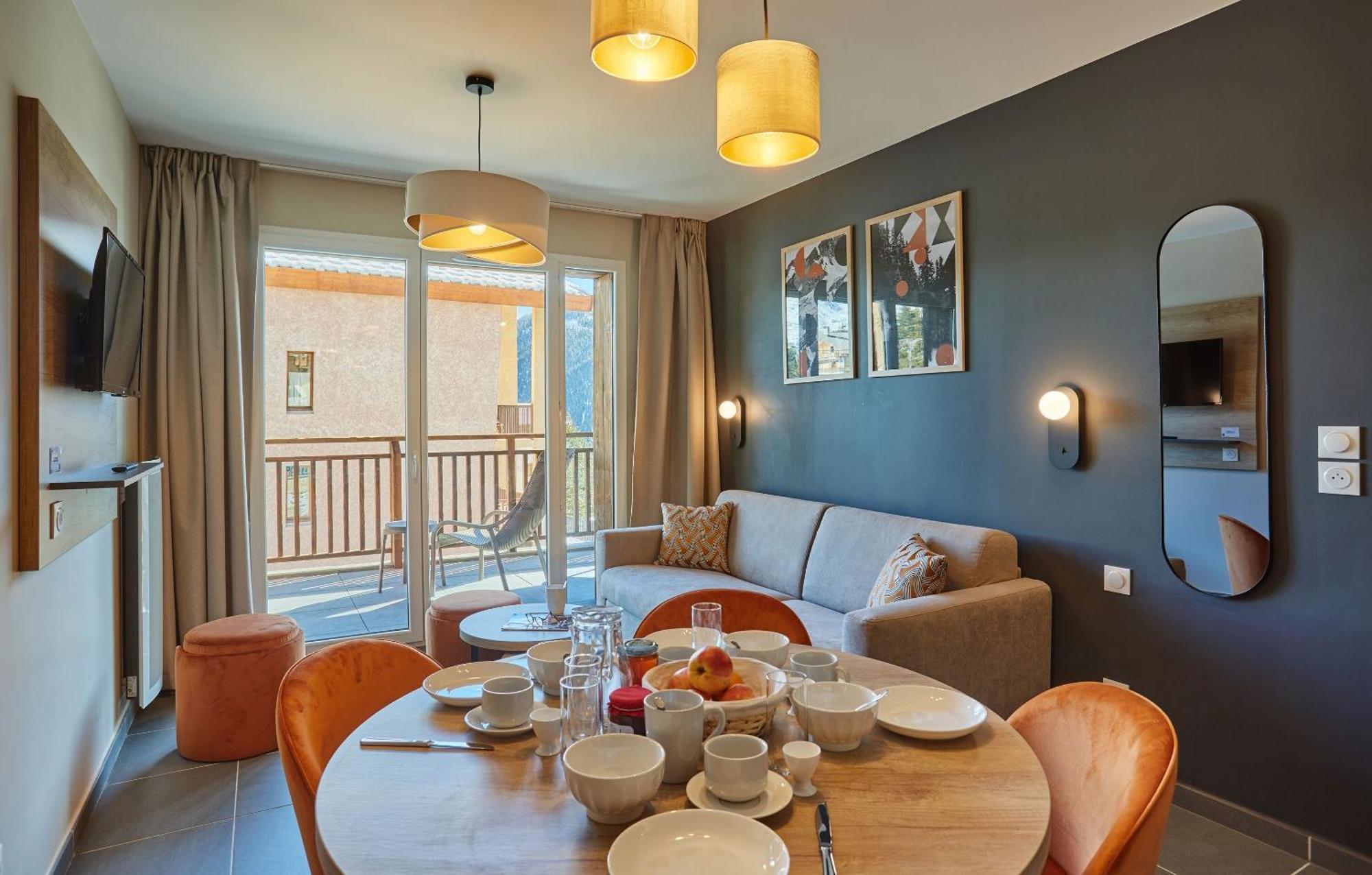 Residence Prestige Odalys Le Mont D'אורון מראה חיצוני תמונה