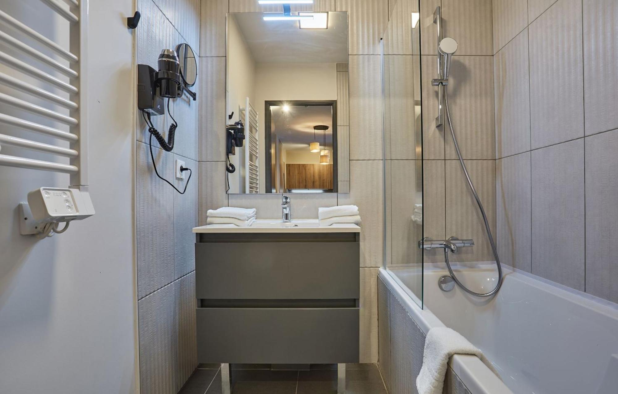 Residence Prestige Odalys Le Mont D'אורון מראה חיצוני תמונה